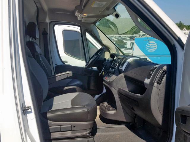 3C6TRVDG3JE145878 - 2018 RAM PROMASTER 白色 照片 5
