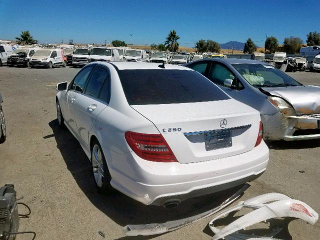 WDDGF4HB6DR271081 - 2013 MERCEDES-BENZ C 250 WHITE photo 3