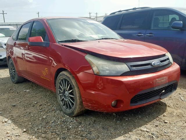 1FAHP3GN6AW196810 - 2010 FORD FOCUS SES RED photo 1