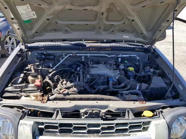 5N1ED28YX4C600539 - 2004 NISSAN XTERRA XE SILVER photo 7