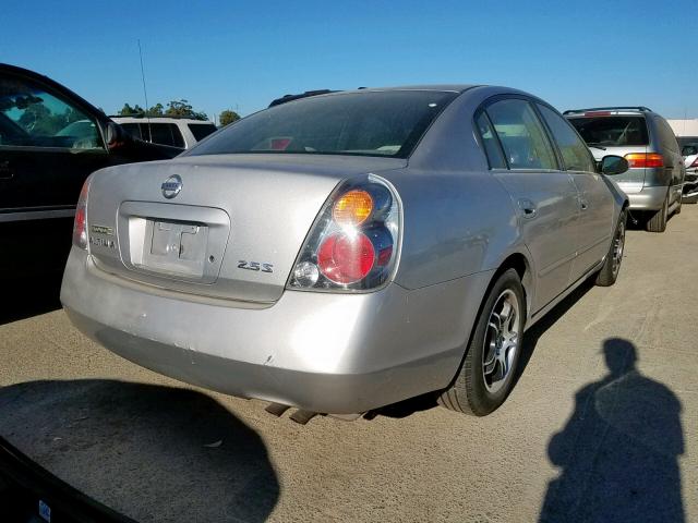 1N4AL11D33C239988 - 2003 NISSAN ALTIMA BAS SILVER photo 4