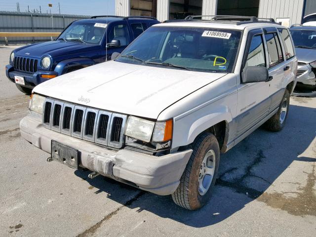 1J4GZ58S1WC103226 - 1998 JEEP GRAND CHER WHITE photo 2