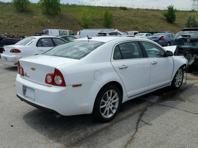 1G1ZE5E78BF101677 - 2011 CHEVROLET MALIBU LTZ თეთრი ფოტო 4