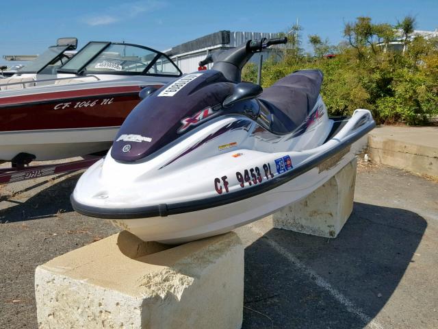 YAMA4437E999 - 1999 YAMAHA WAVERUNNE WHITE photo 2