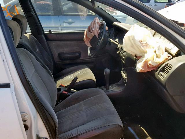 1Y1SK5266TZ016233 - 1996 GEO PRIZM BASE თეთრი ფოტო 5