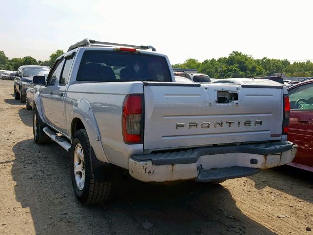 1N6MD29Y02C332142 - 2002 NISSAN FRONTIER C SILVER photo 3