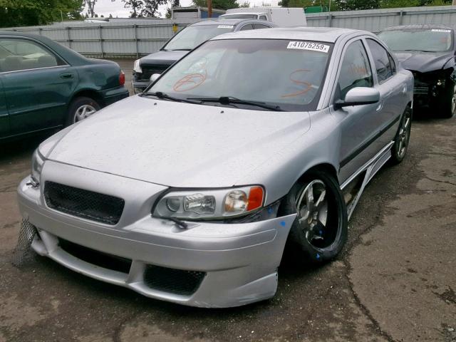 YV1RH52Y242365302 - 2004 VOLVO S60 R SILVER photo 2