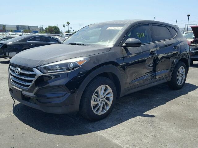 KM8J23A40HU494958 - 2017 HYUNDAI TUCSON SE BLACK photo 2