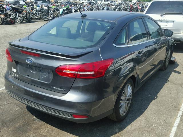 1FADP3J25HL220880 - 2017 FORD FOCUS TITA CHARCOAL photo 4