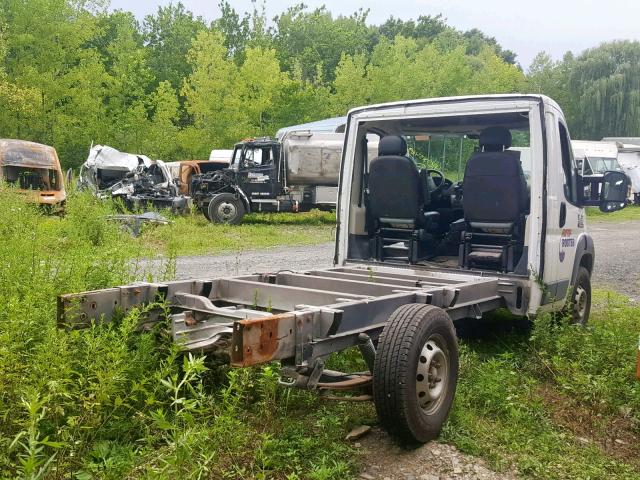 3C7WRVTG5FE508697 - 2015 RAM PROMASTER 白色 照片 4