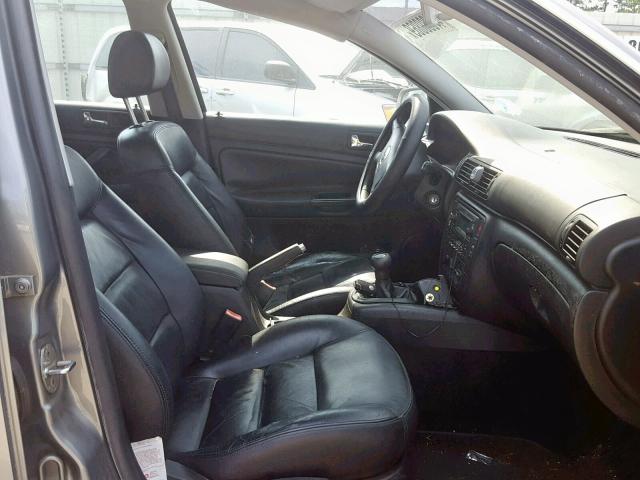 WVWPD63B72P342462 - 2002 VOLKSWAGEN PASSAT GLS SILVER photo 5