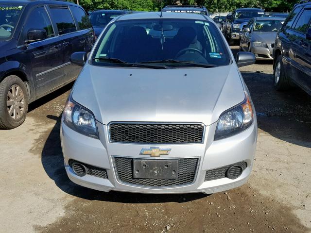 3G1TA5AF1GL112564 - 2016 CHEVROLET AVEO SILVER photo 9