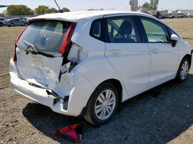 3HGGK5H57FM721512 - 2015 HONDA FIT LX WHITE photo 4