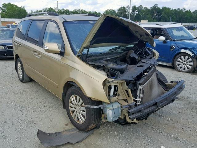 KNDMG4C77B6375235 - 2011 KIA SEDONA LX GOLD photo 1