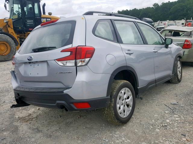 JF2SKACC8KH466750 - 2019 SUBARU FORESTER SILVER photo 4