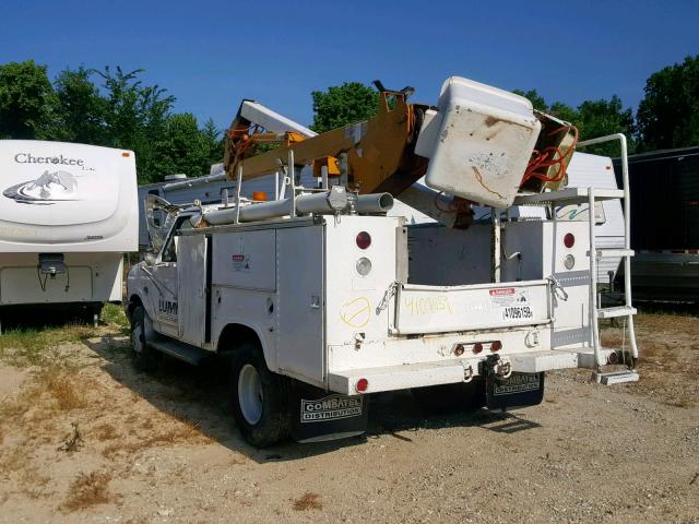 1FDKF38F0VEA90029 - 1997 FORD F350 WHITE photo 3