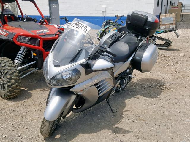 JKBZGNC13BA006026 - 2011 KAWASAKI ZG1400 C SILVER photo 2