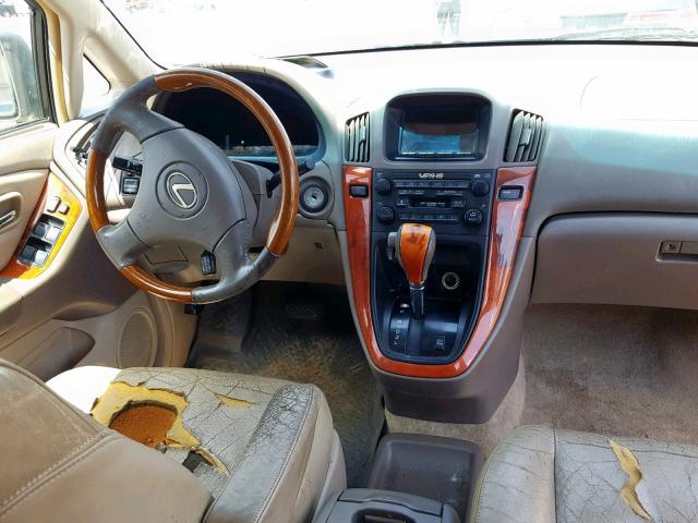 JTJGF10U330153804 - 2003 LEXUS RX 300 GOLD photo 9