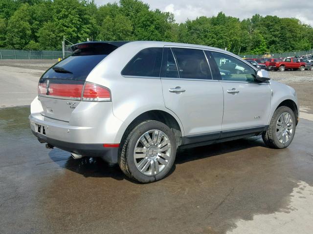 2LMDJ8JC2ABJ30318 - 2010 LINCOLN MKX SILVER photo 4