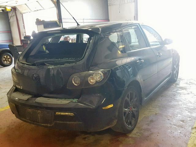 JM1BK344271707767 - 2007 MAZDA 3 HATCHBAC BLACK photo 4