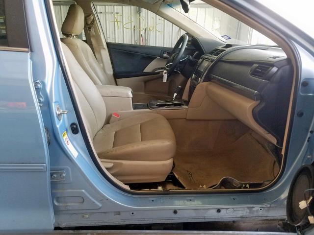 4T1BD1FK1CU062057 - 2012 TOYOTA CAMRY HYBR BLUE photo 5