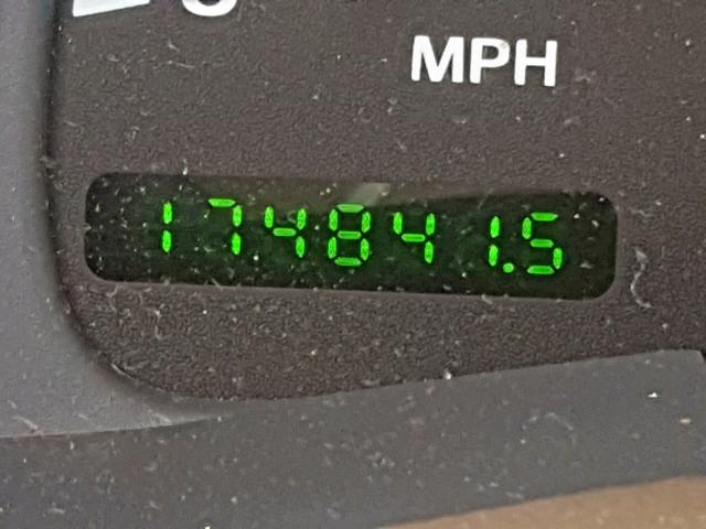 5LMFU28A6YLJ28186 - 2000 LINCOLN NAVIGATOR 绿色 照片 8