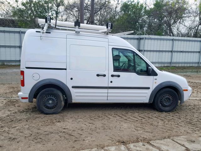 NM0LS7BN4DT135251 - 2013 FORD TRANSIT CO WHITE photo 9