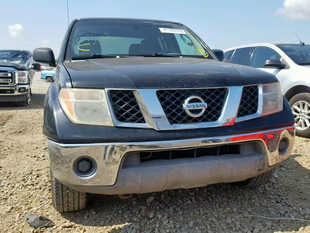 1N6AD09U27C443562 - 2007 NISSAN FRONTIER C BLACK photo 9