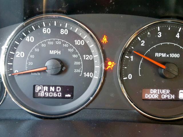 1J8HH48K08C115015 - 2008 JEEP COMMANDER BLUE photo 8