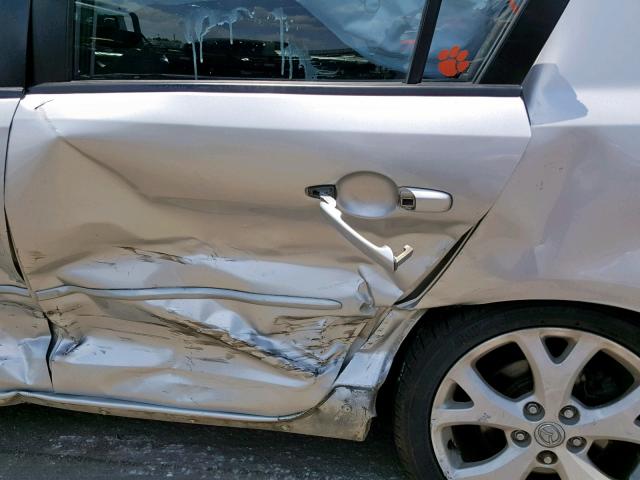 JM1BK323471742109 - 2007 MAZDA 3 S SILVER photo 9