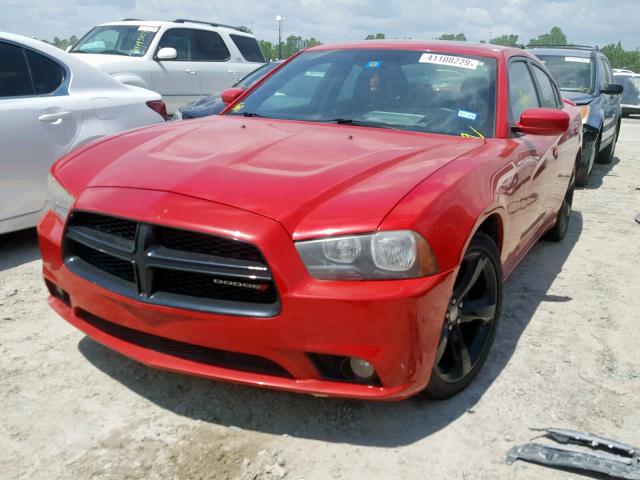 2C3CDXHG9CH272126 - 2012 DODGE CHARGER SX RED photo 2