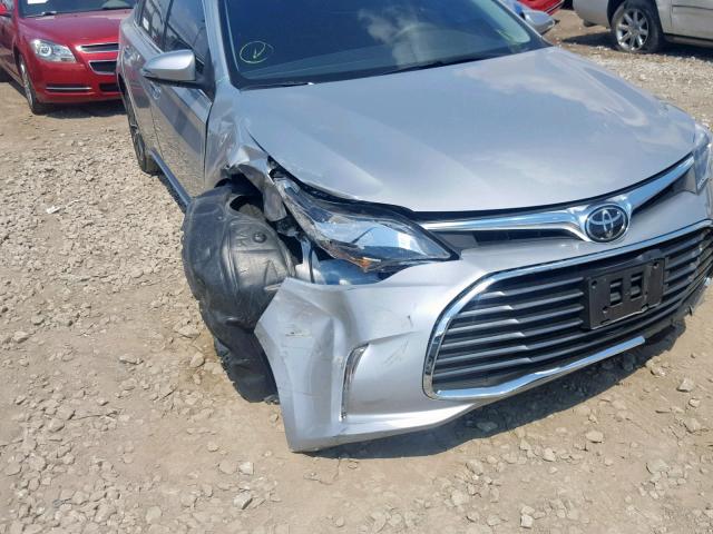 4T1BK1EB6JU279561 - 2018 TOYOTA AVALON XLE SILVER photo 9
