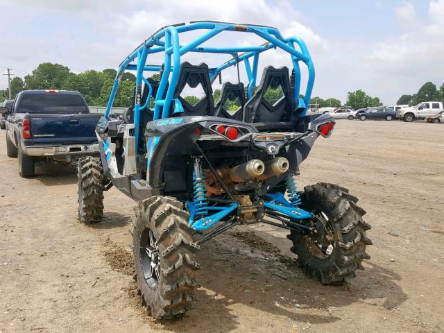 3JBPSAP23HJ000092 - 2017 CAN-AM MAVERICK M BLACK photo 3