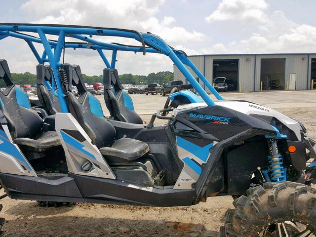 3JBPSAP23HJ000092 - 2017 CAN-AM MAVERICK M BLACK photo 9