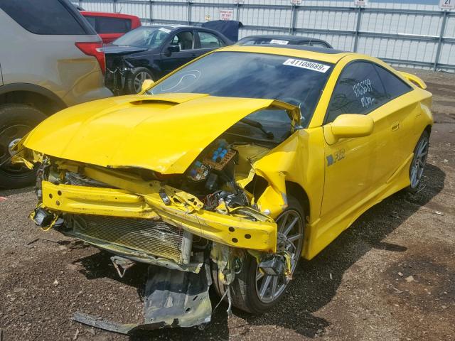 JTDDR32T130148453 - 2003 TOYOTA CELICA GT YELLOW photo 2