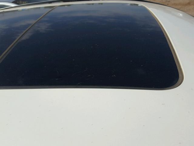 1LNHM94R89G616727 - 2009 LINCOLN MKS WHITE photo 9