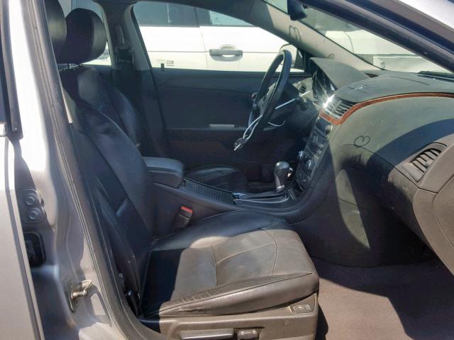 1G1ZE5EU6BF305058 - 2011 CHEVROLET MALIBU LTZ 银色 照片 5