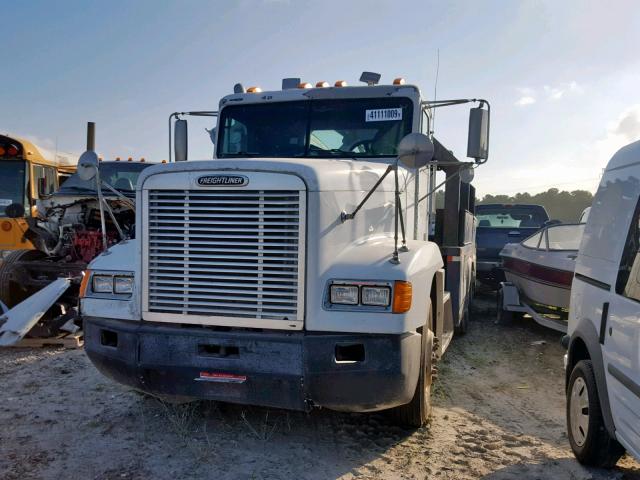 2FUYDSEB2WA839117 - 1998 FREIGHTLINER CONVENTION WHITE photo 2