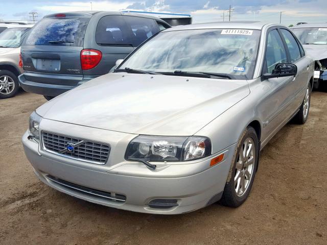 YV1TH59H641362081 - 2004 VOLVO S80 2.5T TAN photo 2