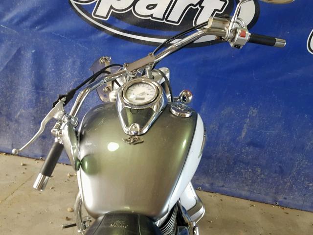 JS1VS54A832100432 - 2003 SUZUKI VL800 SILVER photo 5