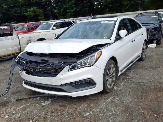 5NPE34AF5HH473947 - 2017 HYUNDAI SONATA SPO WHITE photo 2