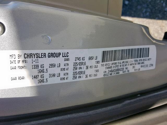 2V4RW4DGXBR642339 - 2011 VOLKSWAGEN ROUTAN S SILVER photo 10