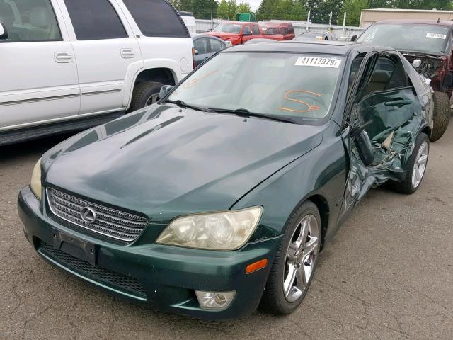 JTHBD182410016078 - 2001 LEXUS IS 300 GREEN photo 2