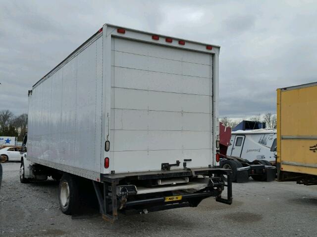 1FVACWDT38HZ52172 - 2008 FREIGHTLINER M2 106 MED WHITE photo 3