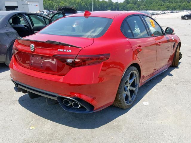 ZARFAEAV3H7547948 - 2017 ALFA ROMEO GIULIA QUA RED photo 4