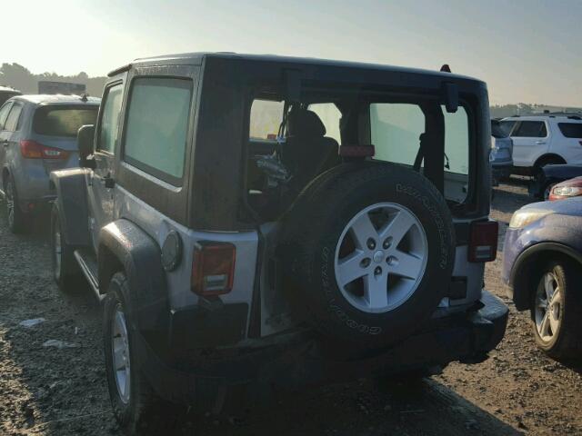 1C4AJWAGXFL537496 - 2015 JEEP WRANGLER S SILVER photo 3