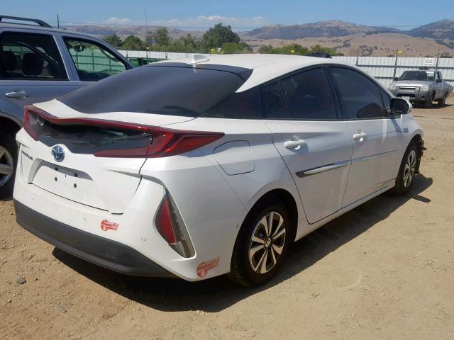 JTDKARFP5H3066343 - 2017 TOYOTA PRIUS PRIM 白色 照片 4