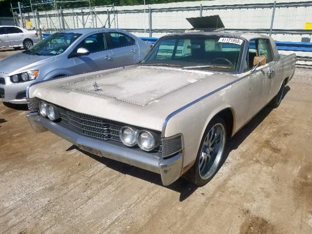 5Y82N413935 - 1965 LINCOLN CONTINENTL SILVER photo 2