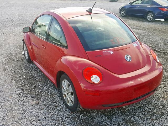 3VWRG3AG0AM016498 - 2010 VOLKSWAGEN NEW BEETLE წითელი ფოტო 3