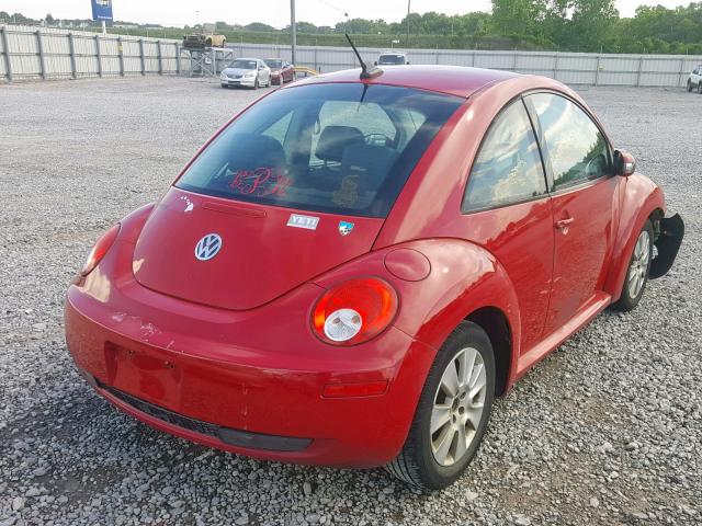 3VWRG3AG0AM016498 - 2010 VOLKSWAGEN NEW BEETLE წითელი ფოტო 4